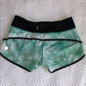 EUC Lululemon Speed Shorts Green 4/XS
